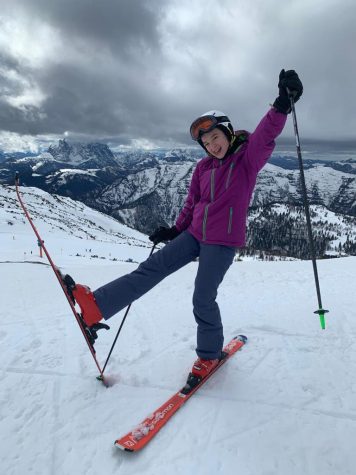 Plate skis on the slopes of Austria during a vacation with her older sister, Smilla.