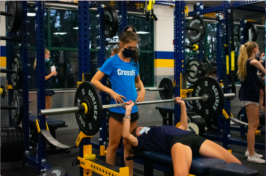 Girls Varsity Weightlifting Introduces New format For Meets
